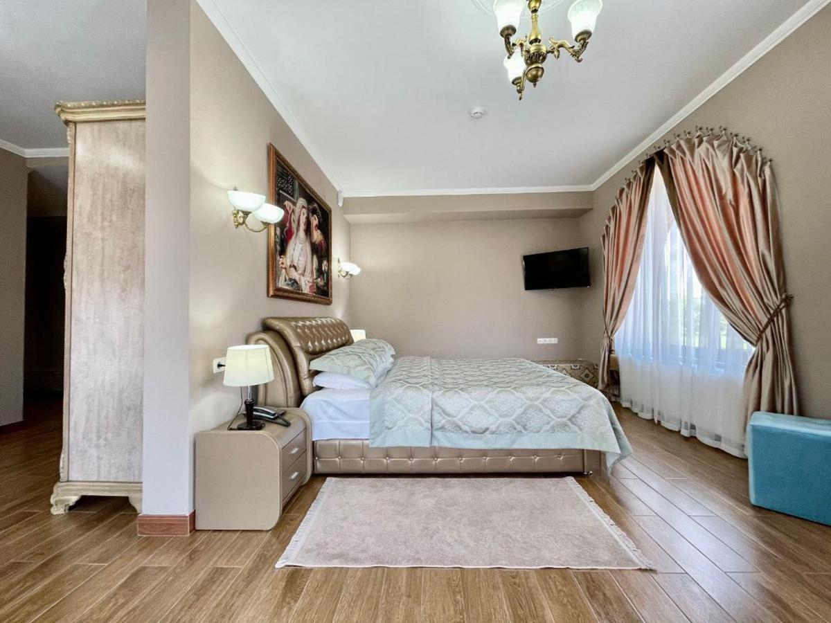 Старый Бастион Hotel Bender Екстериор снимка