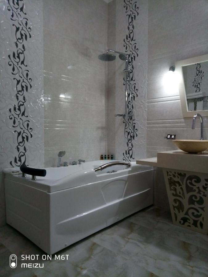 Старый Бастион Hotel Bender Екстериор снимка